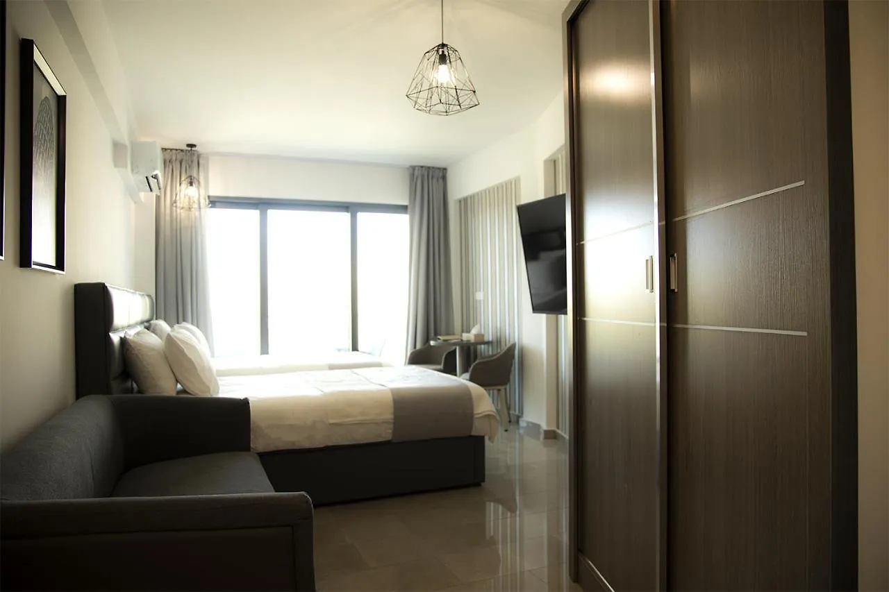 Jimmy'S Suites Larnaca Chypre